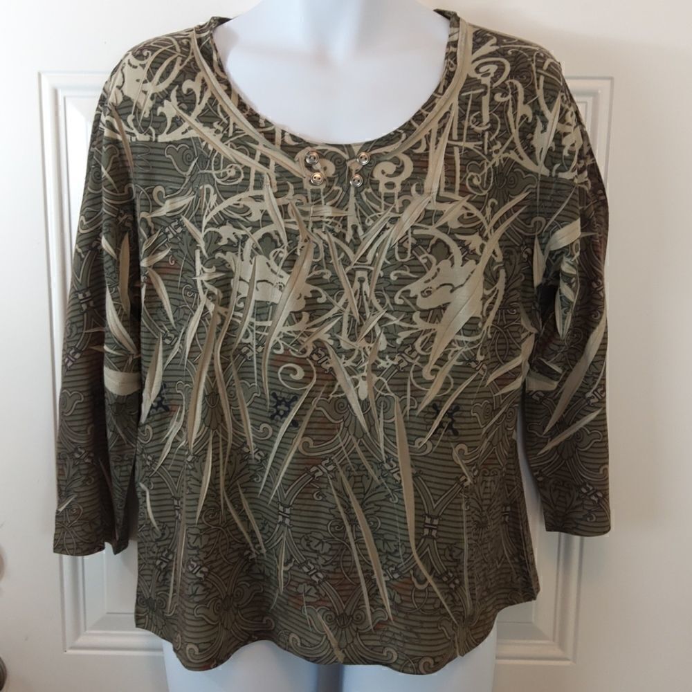 Equation olive green printed 3/4 sleeve blouse